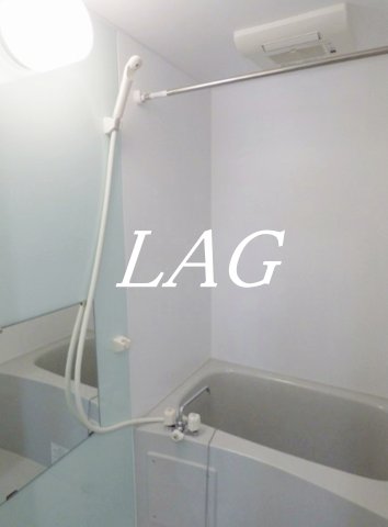 バス・シャワールーム　お風呂です。