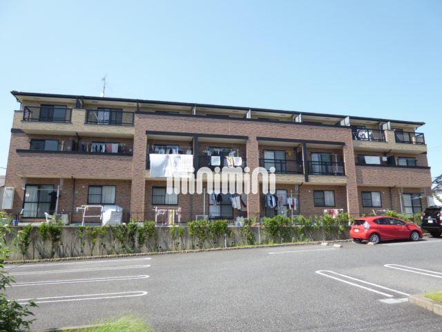 建物外観　日当たり良好です。