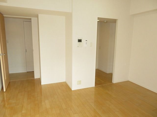 居室・リビング　☆明るい居室☆