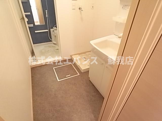 洗面設備　使いやすい洗面所です