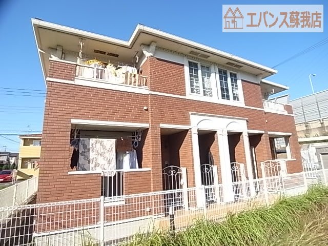 建物外観　落ち着いた雰囲気の外観です