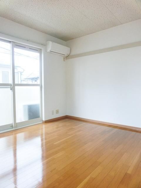 その他部屋・スペース　フローリングです