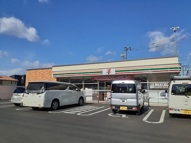 コンビニ　セブン-イレブン 飯能双柳東店（コンビニ）まで400m