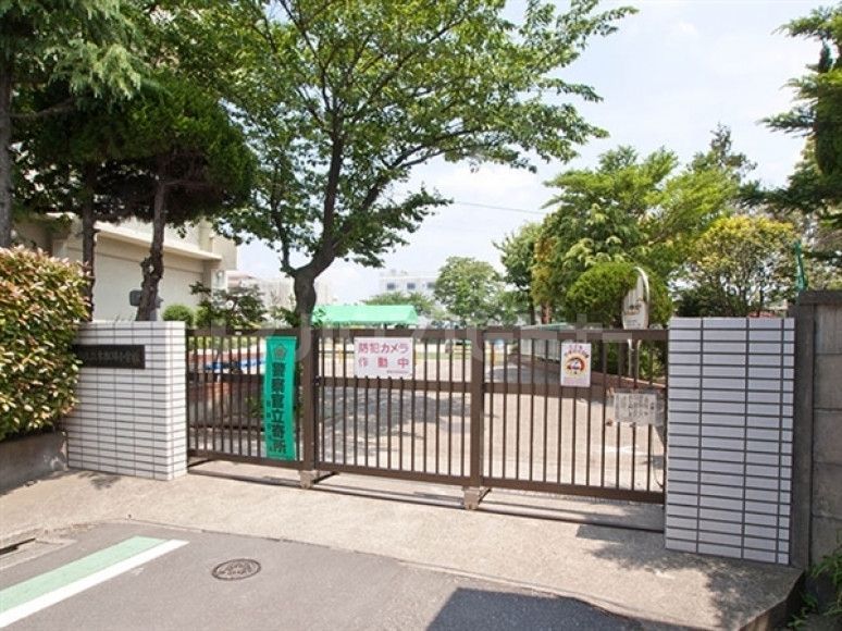 小学校　葛飾区立木根川小学校（小学校）まで170m