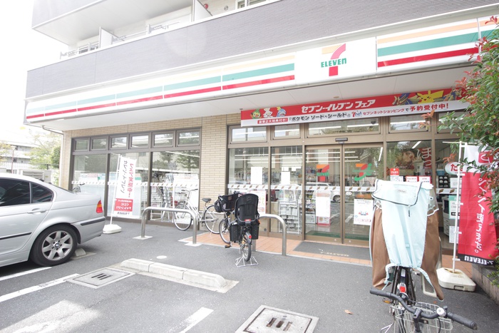 コンビニ　セブンイレブン板橋蓮根３丁目店（コンビニ）まで80m