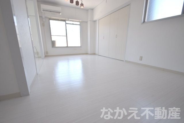 居室・リビング　ゆったりとした居間です