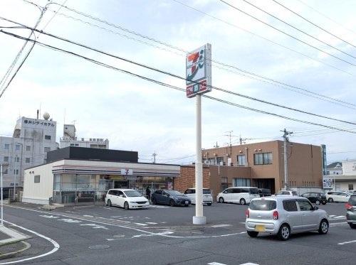 コンビニ　セブンイレブン柳井南町3丁目店（コンビニ）まで486m
