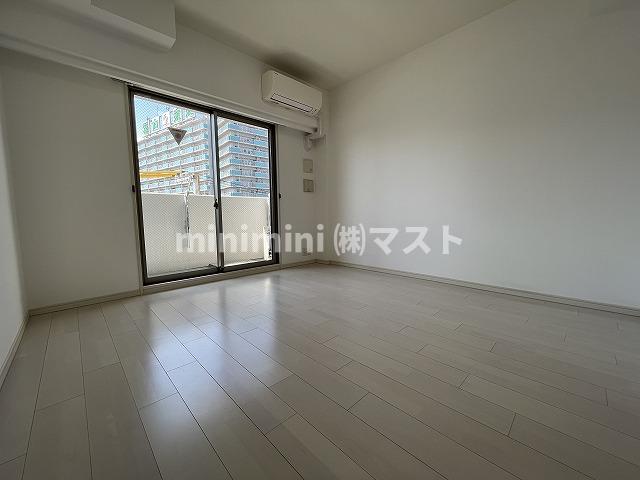 居室・リビング　同マンション内・別居室参考写真