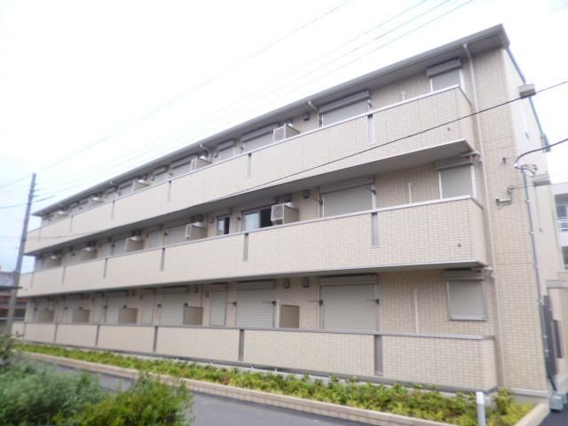 オーパスの外観写真