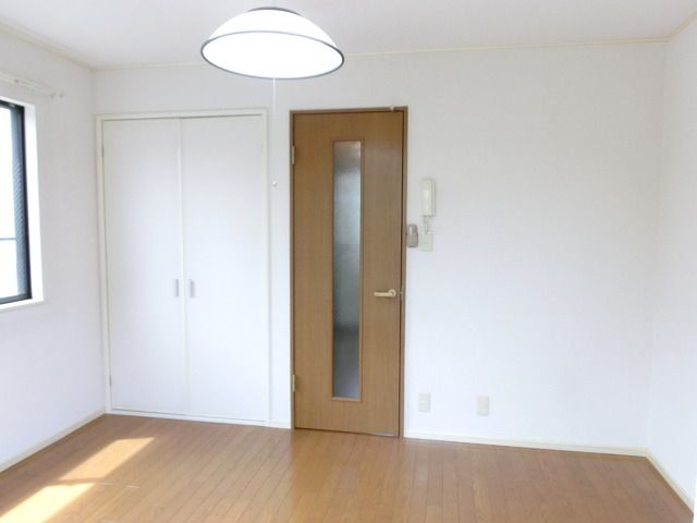 その他部屋・スペース　★2面採光で明るいお部屋です★