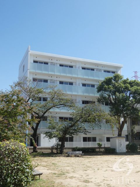 地下鉄四つ橋線 住之江公園駅 徒歩6分 築8年