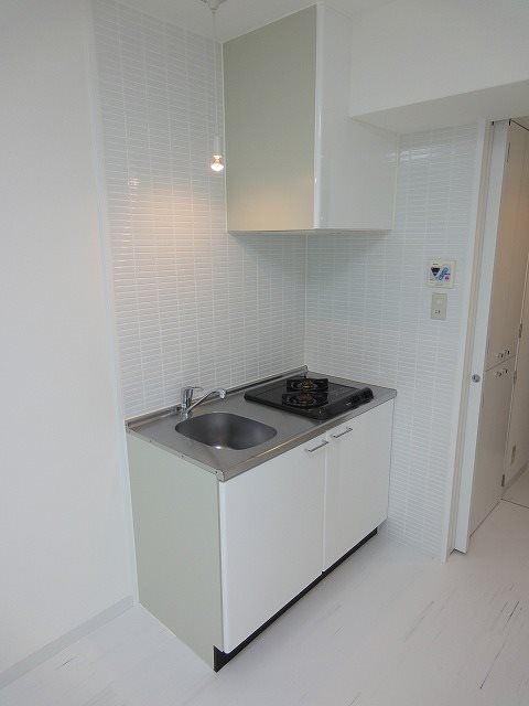 キッチン　同マンション別部屋