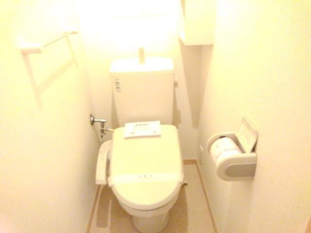 エヌエスハイム Dのトイレ写真