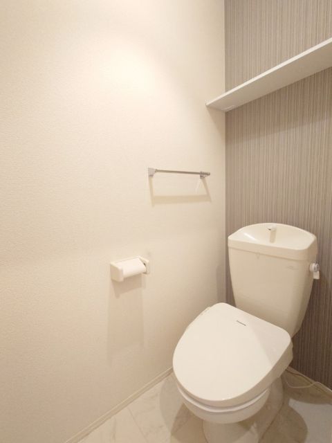【D-roomバーゼリアのトイレ】