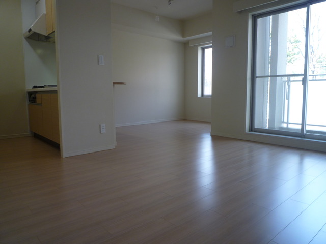 居室・リビング　※別タイプのお部屋です