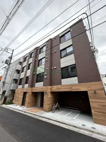 【コンポジット渋谷本町の建物外観】