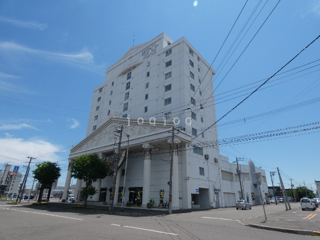 建物外観　ホワイトパレス