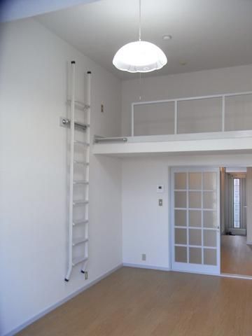 居室・リビング　★★洋室広々7.5帖★★