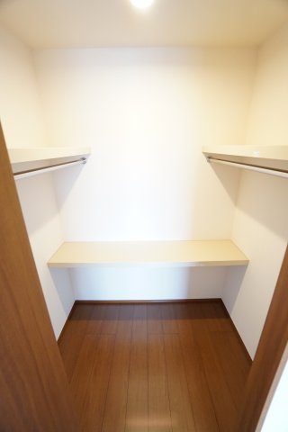 収納　※同物件・反転タイプの写真です。