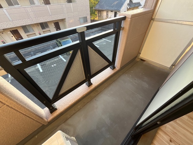 バルコニー　ベランダ