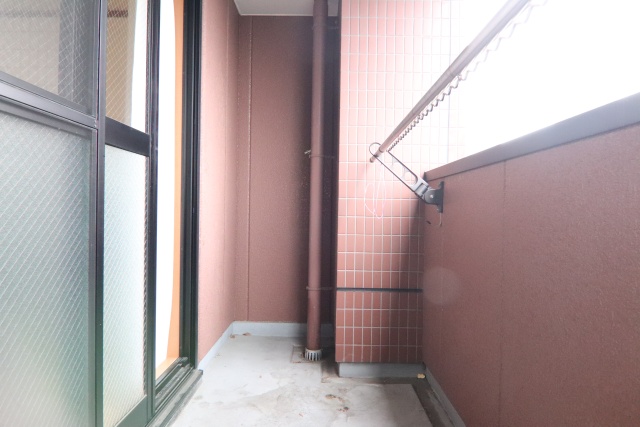 バルコニー　※別室の参考写真の為、現況優先です。