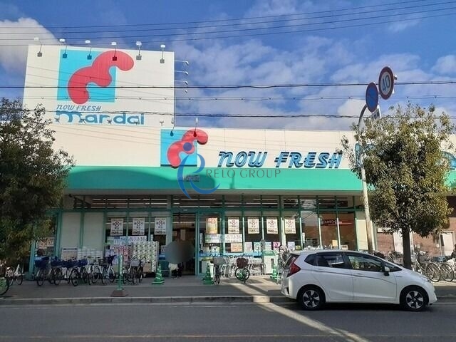 スーパー　万代（スーパー）まで860m