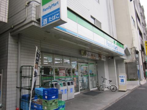 コンビニ　ファミリーマート曙橋店（コンビニ）まで292m