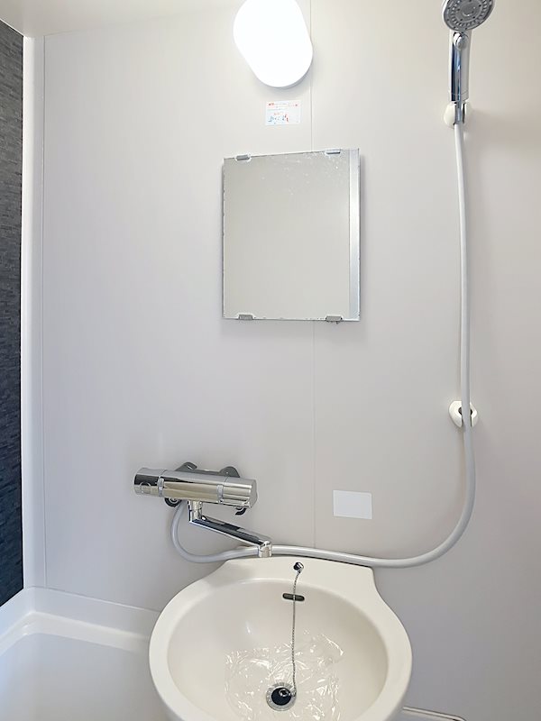 洗面設備　201号室の写真です