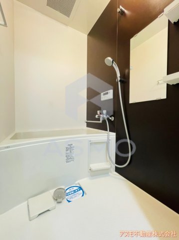 バス・シャワールーム　同マンション別部屋参考写真