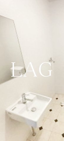 洗面設備　洗面台です。