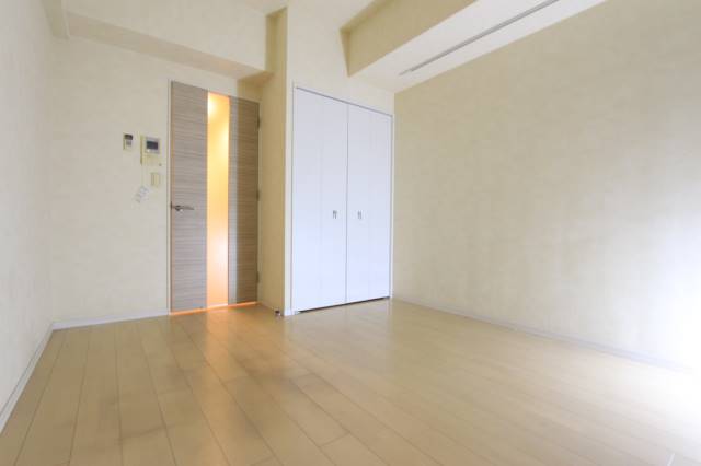 居室・リビング　採光が良く入ります