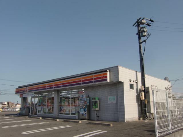 コンビニ　サークルＫ（コンビニ）まで1300m