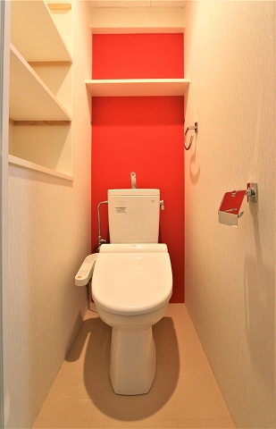 トイレ　ウォシュレット完備です