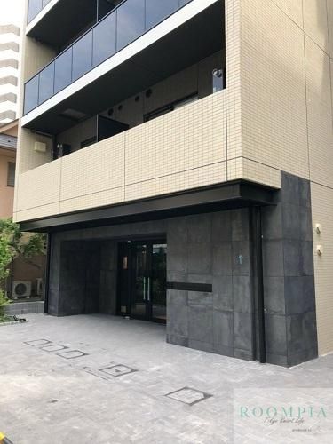 エントランス　外観