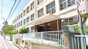 小学校　大阪市立中本小学校（小学校）まで513m