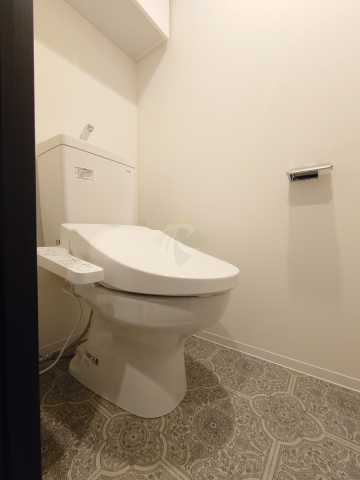 トイレ　ルネサンスコート中野