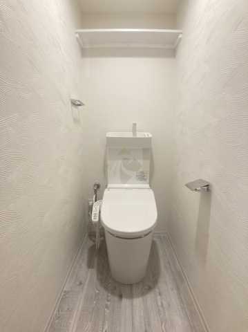 トイレ　グランカーサ田端