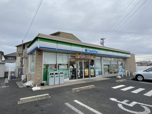 コンビニ　ファミリーマート豊田青木町店（コンビニ）まで667m
