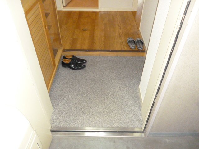 玄関　別部屋参考用写真