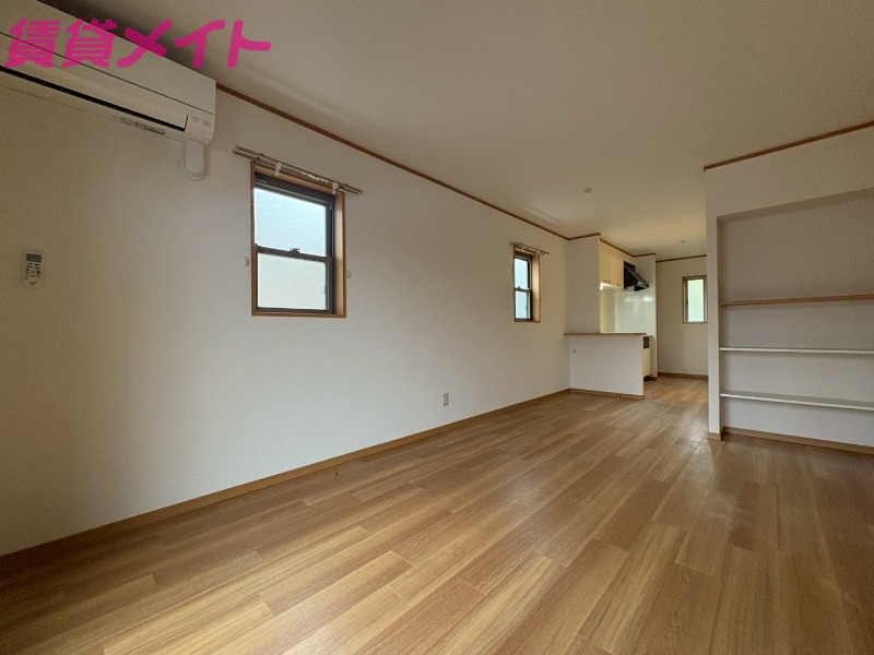 居室・リビング　別部屋参考写真