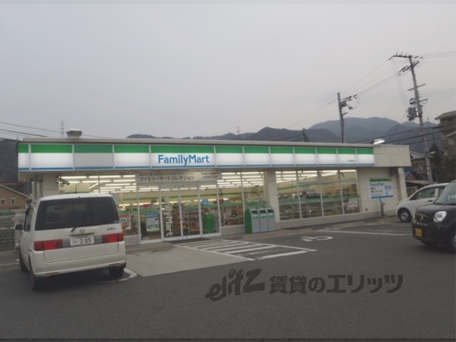 コンビニ　ファミリーマート大津高砂店（コンビニ）まで600m