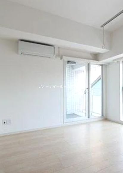 居室・リビング　別号室参考写真