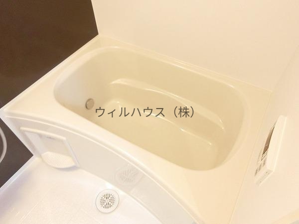 バス・シャワールーム　追い焚きバス！