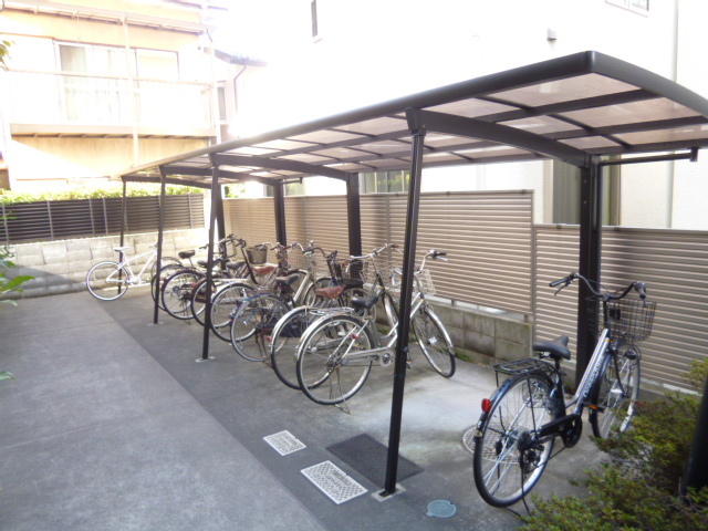 その他共有部分　★屋根付き駐輪場★