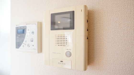 セキュリティ　カメラ付きインターホン