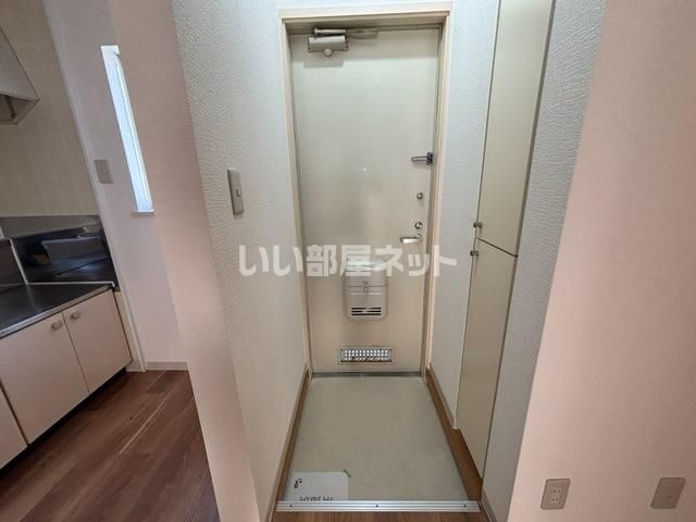 ハイツS&KパートI・B棟の玄関写真