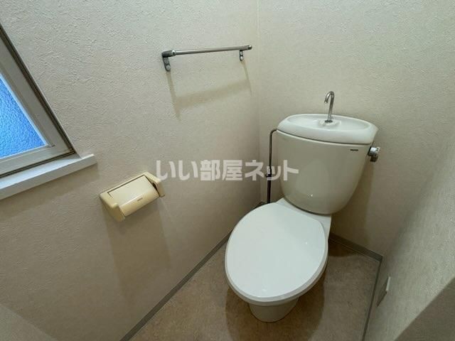 ハイツS&KパートI・B棟のトイレ写真