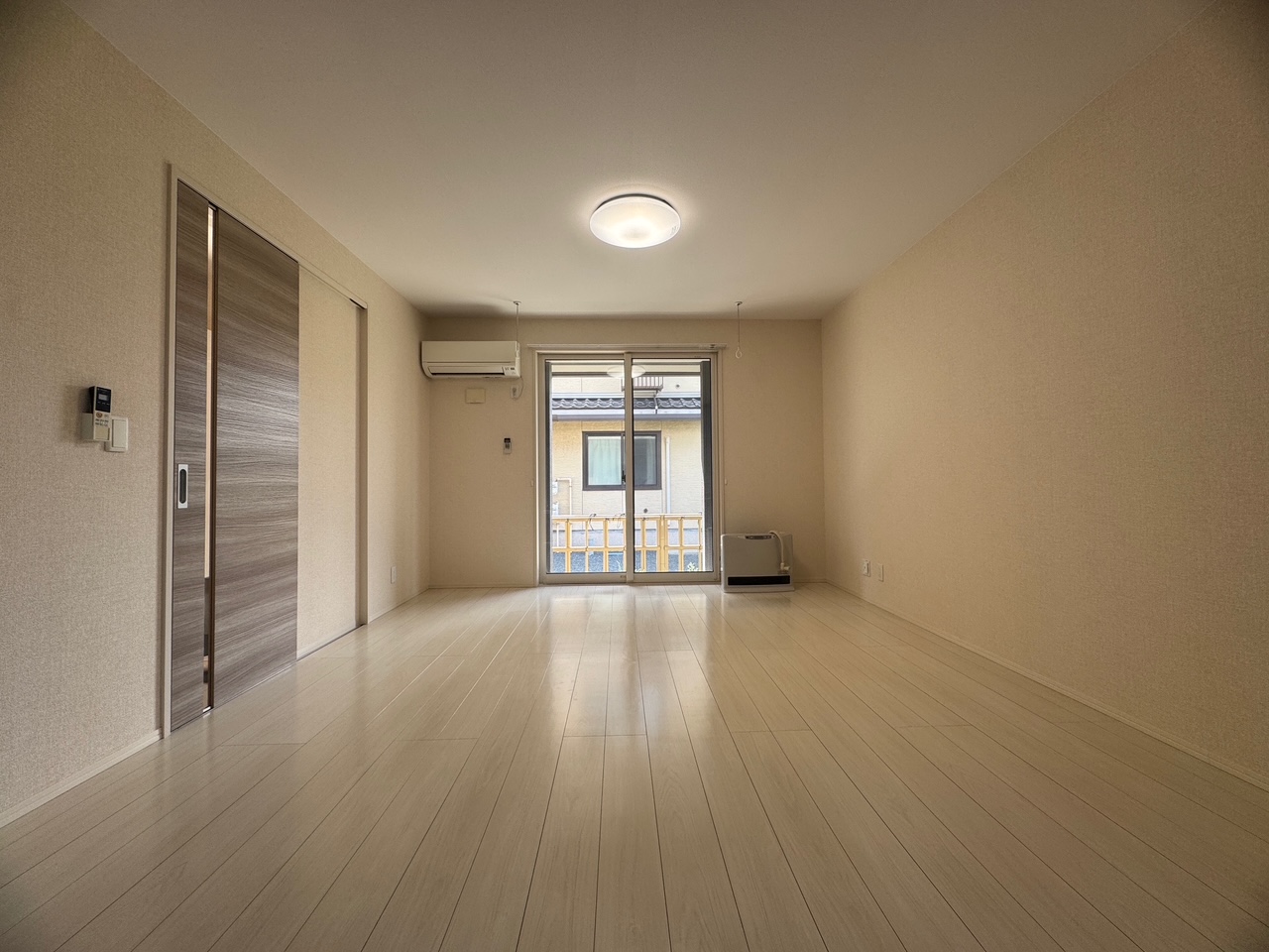 キャトルセゾン　コンソールテーブル 本文確認お願いします。 キャトルセゾン コンソールテーブル 本文確認お願いします。 キャトル