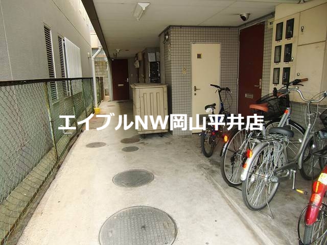 【岡山市中区門田屋敷のマンションのその他共有部分】