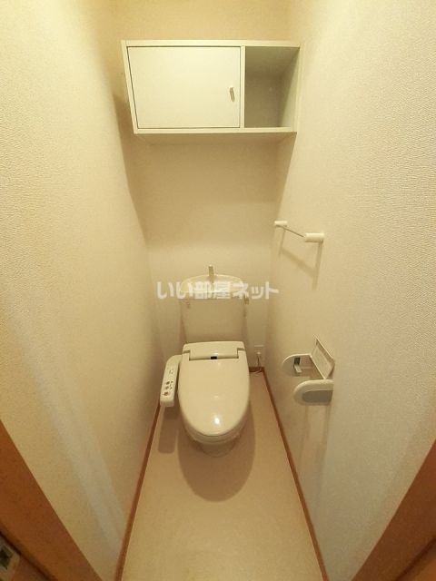 【四国中央市土居町津根のアパートのトイレ】